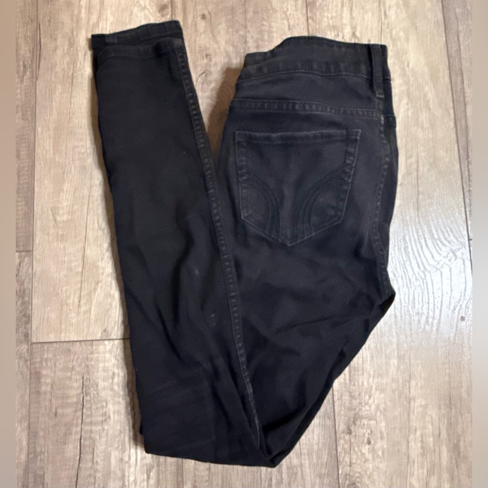 Women's Black Skinny Jeans
